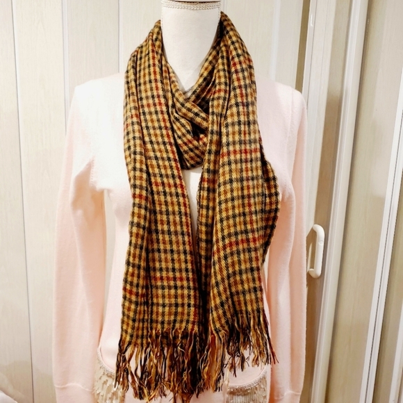 Pierre Cardin plaid acrylic Fringed Unisex  scarf - Picture 1 of 8
